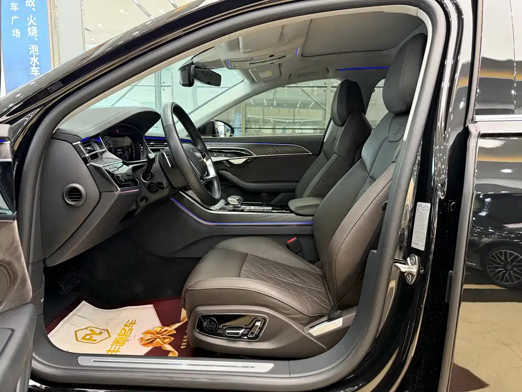 Audi A8 2021