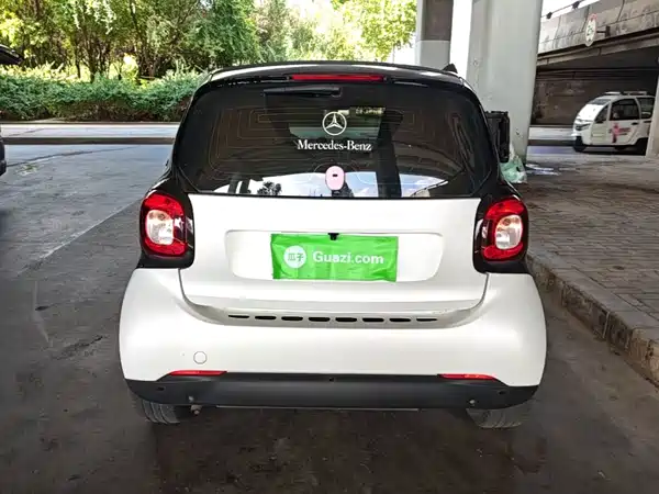 smart fortwo 2018