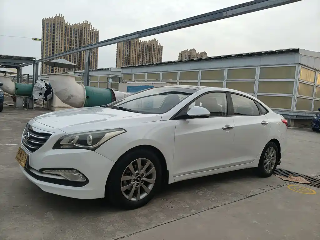 Hyundai Mistra 2015