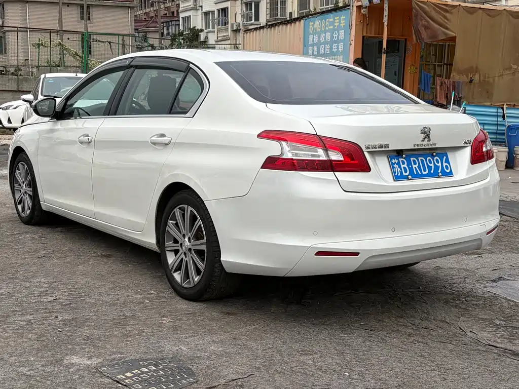 Peugeot 408 2015 — фото 6