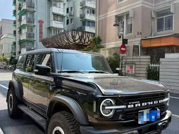 Ford Bronco 2025