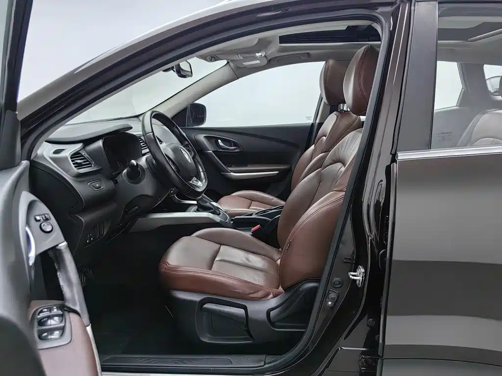 Renault Kadjar 2016 — фото 10