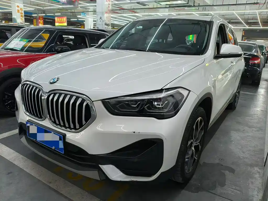 BMW X1 2021 — фото 2