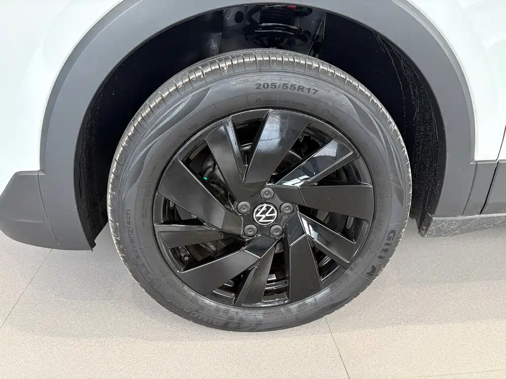 Volkswagen Tharu 2026 — фото 14