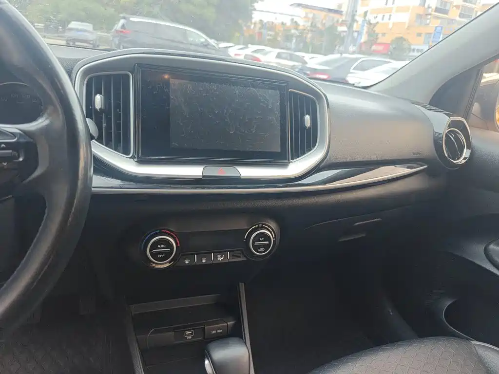 Kia KX1 2019