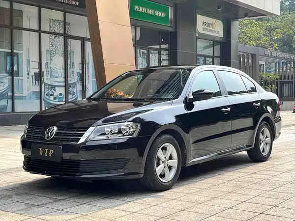 Volkswagen Lavida 2013