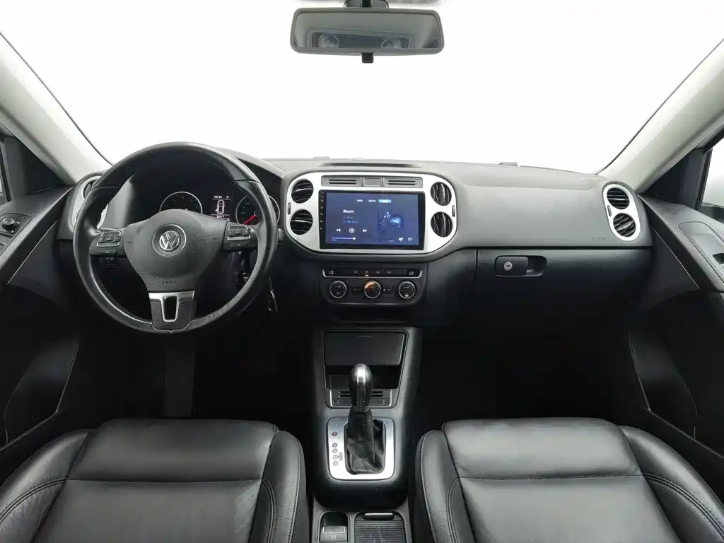 Volkswagen Tiguan 2015 — фото 5