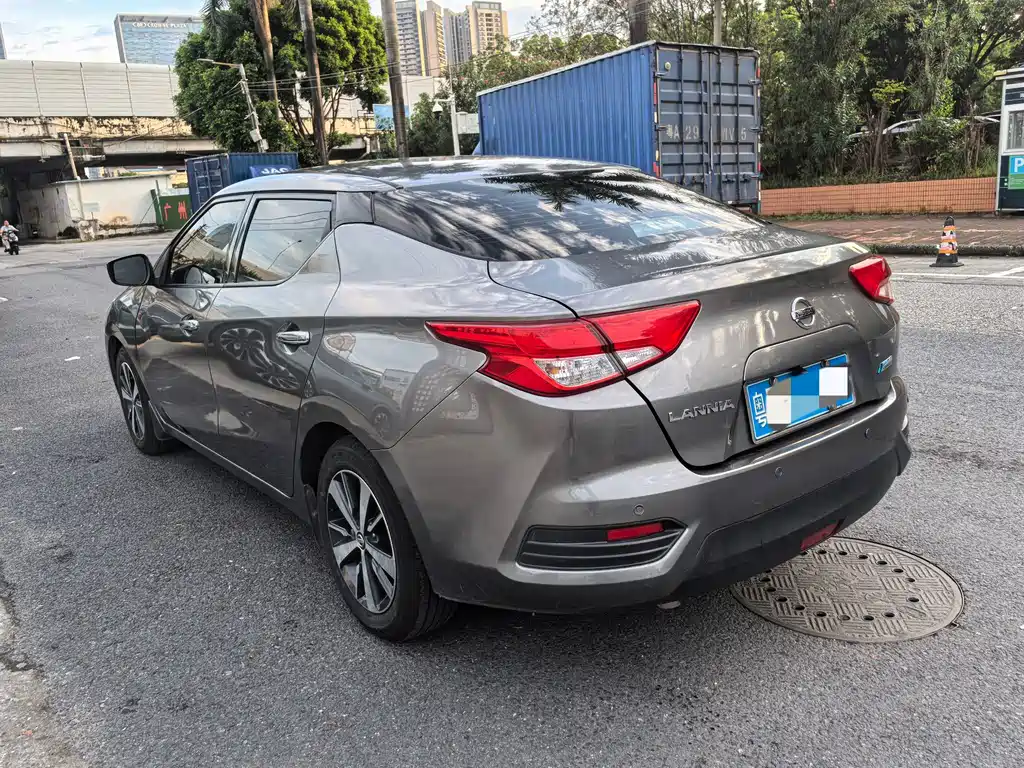 Nissan Bluebird 2016