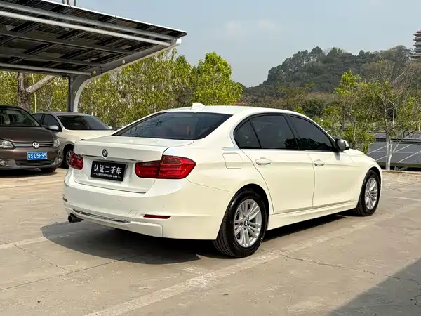 BMW 3 Series 2015