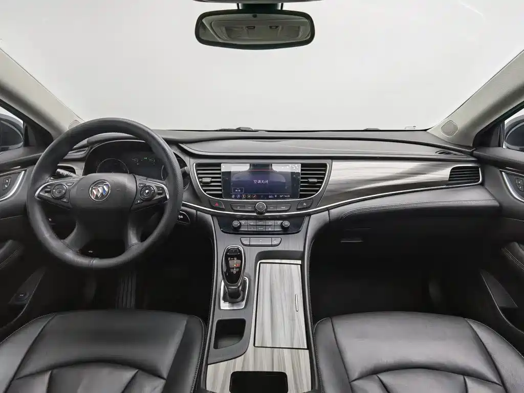 Buick LaCrosse 2020 — фото 5