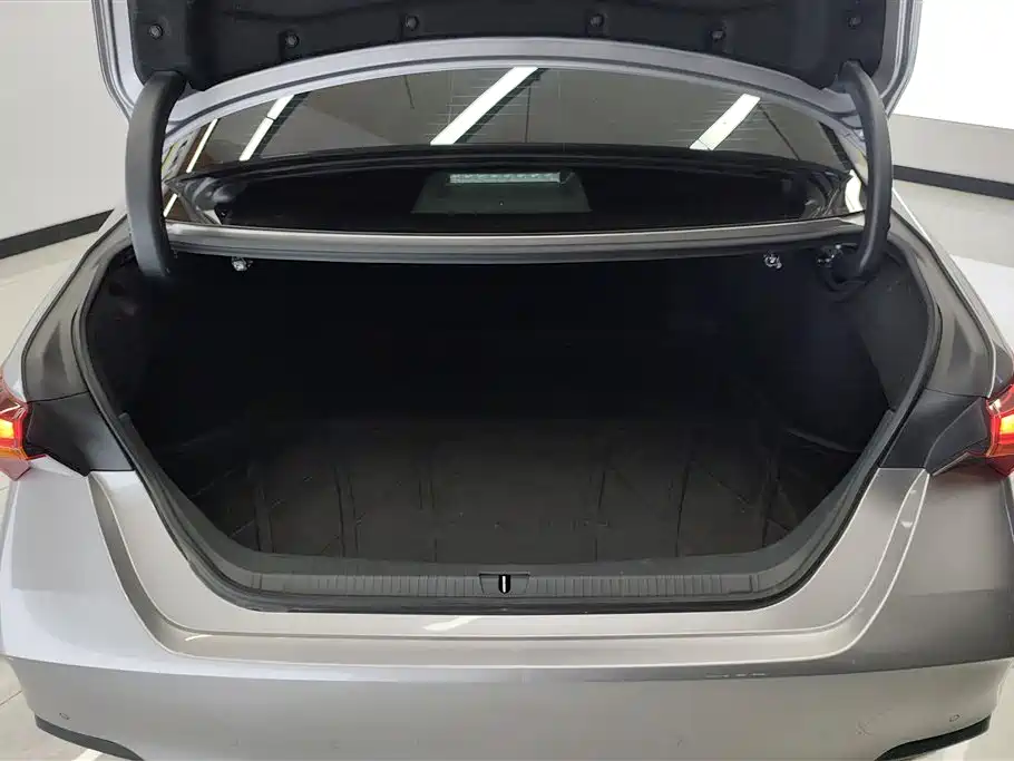 Toyota Avalon 2020