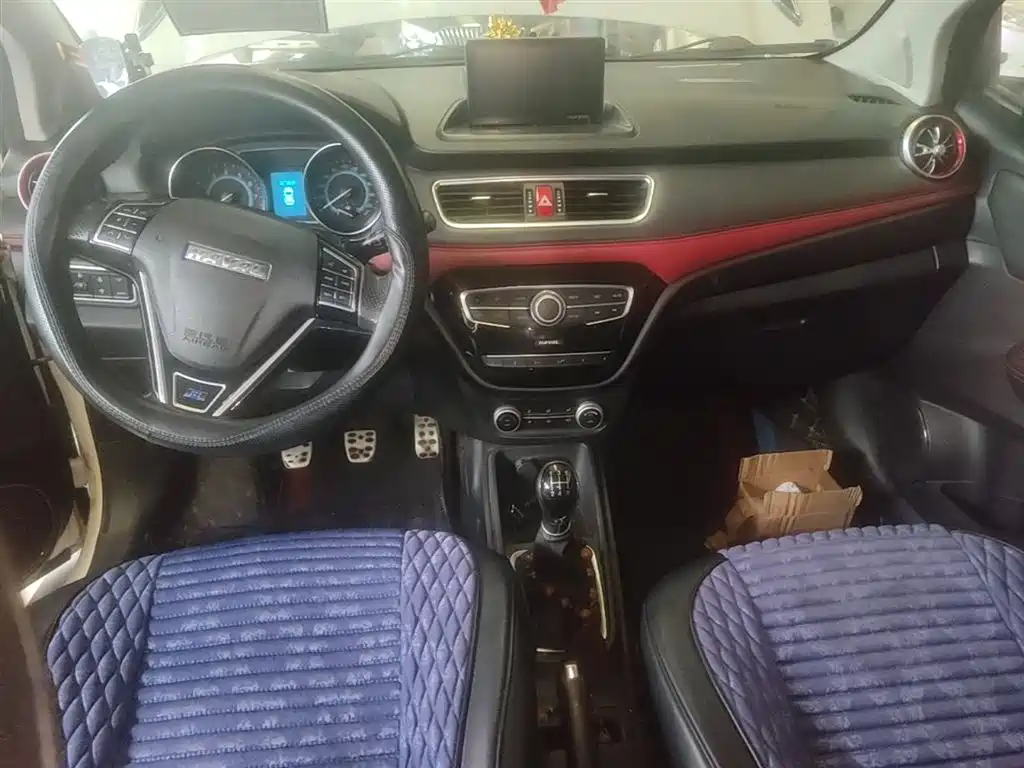 Haval H1 2018 — фото 10