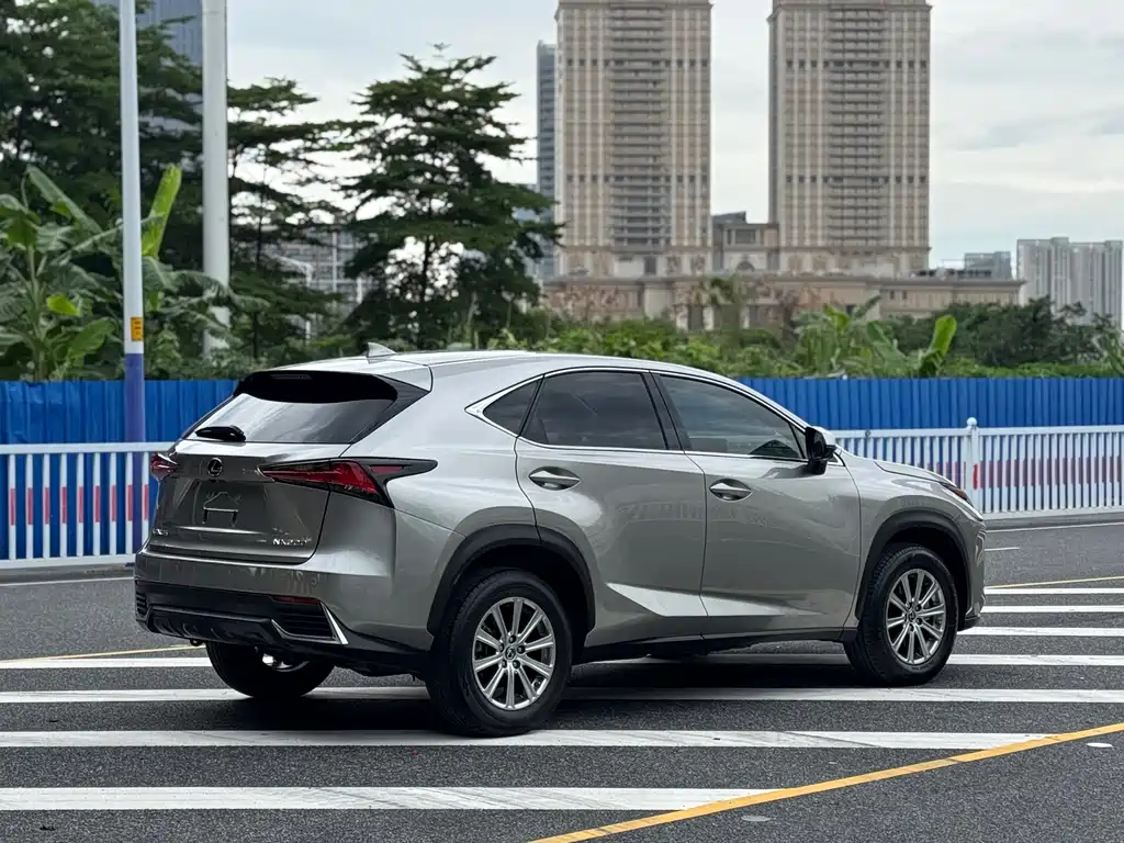 Lexus NX 2018