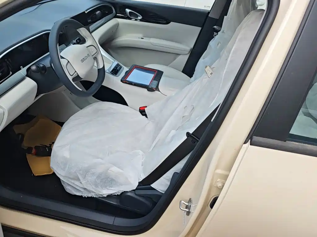 Geely Galaxy Starwish 2026 — фото 15