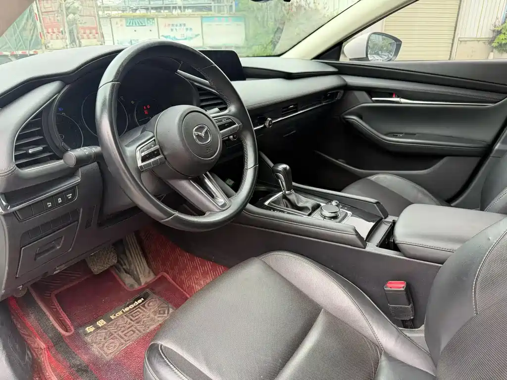 Mazda 3 Axela 2020