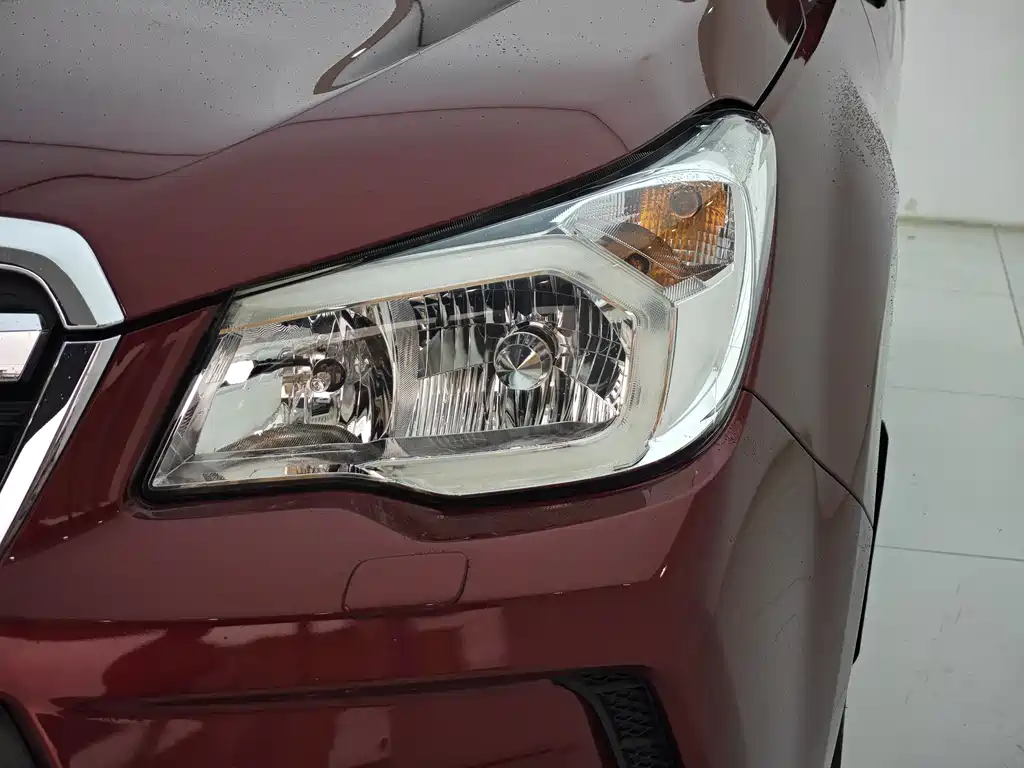 Subaru Forester 2015 — фото 27