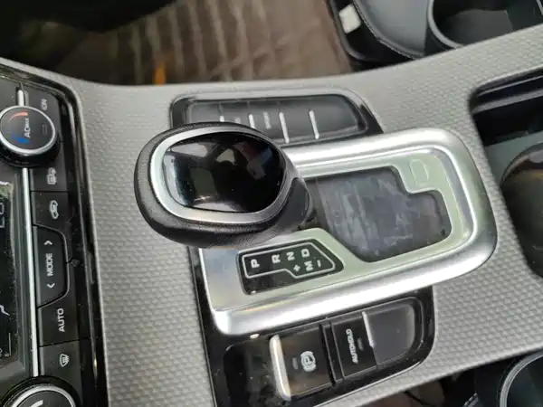 Geely Emgrand GS 2017