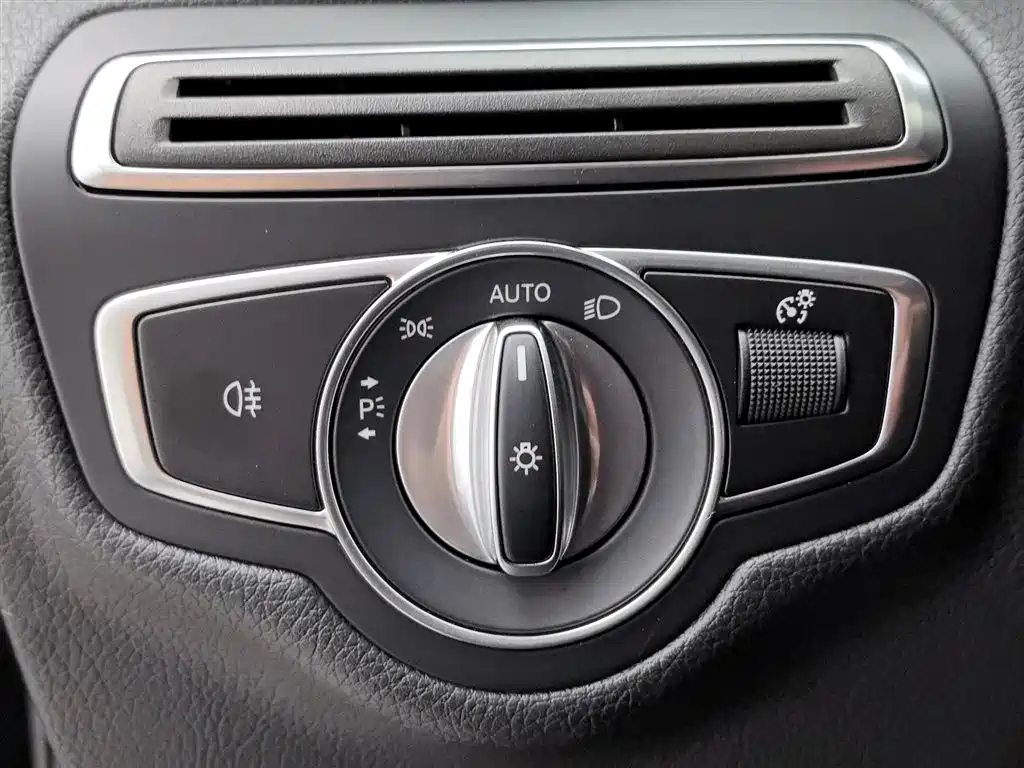 Mercedes-Benz GLC 2022 — фото 21