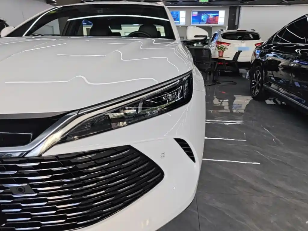 BYD Qin L 2025 — фото 24