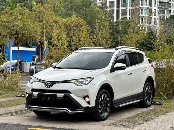 Toyota RAV4 2016