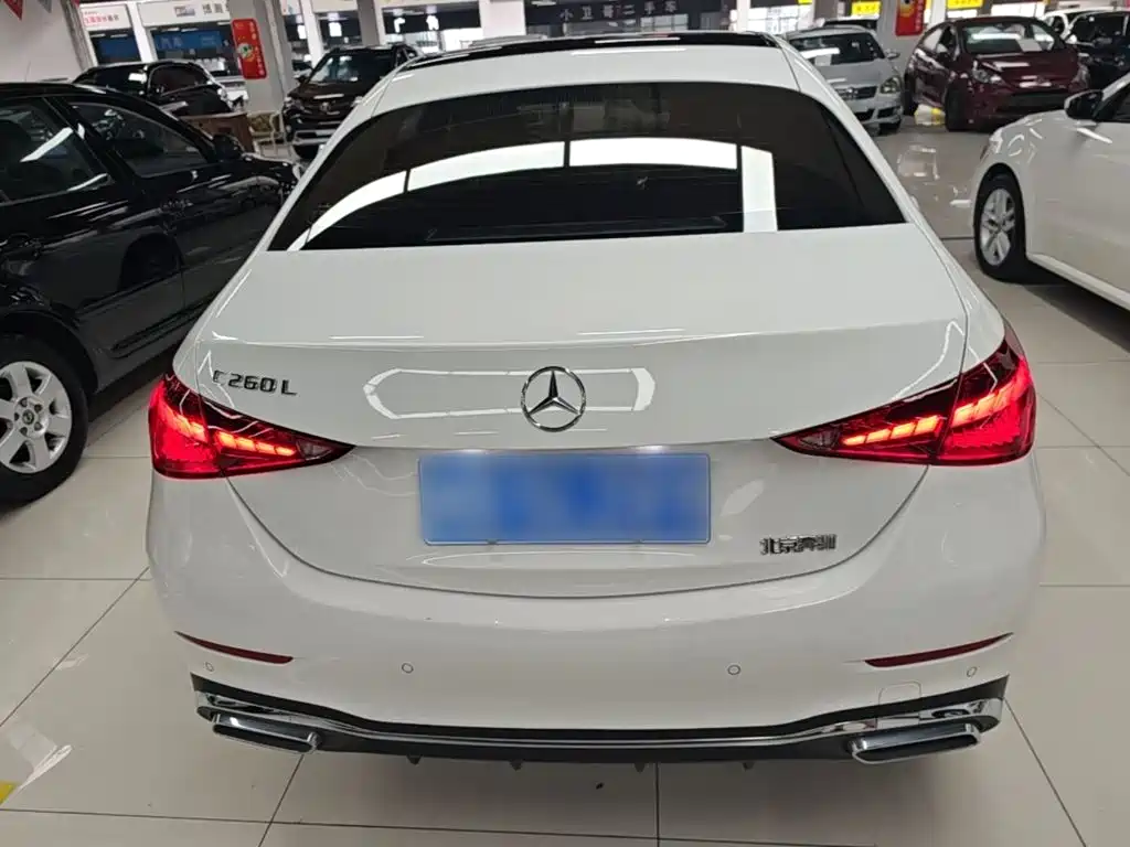 Mercedes-Benz C-Class 2023