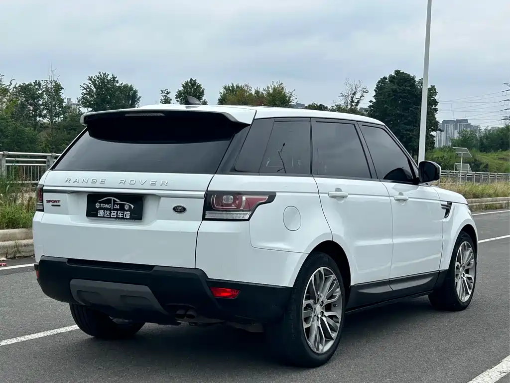 Land Rover Range Rover Sport 2018 — фото 17