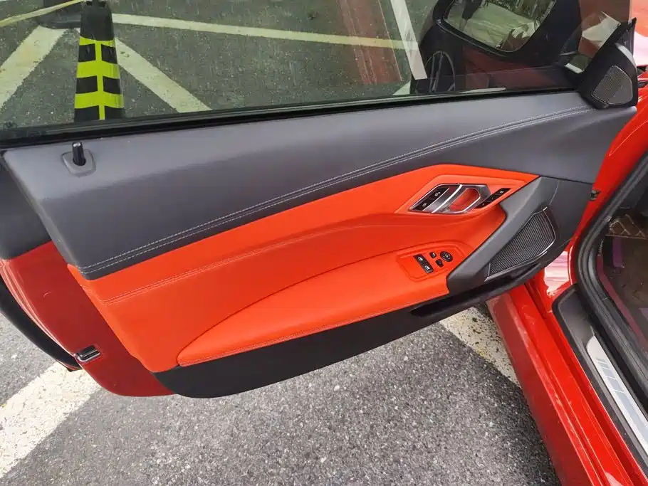 BMW Z4 2023 — фото 7