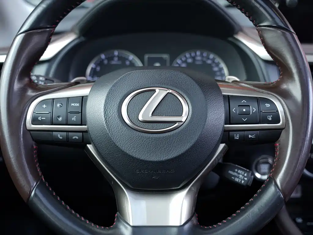 Lexus RX 2021 — фото 16