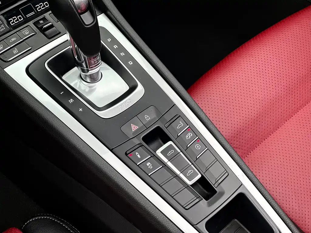 Porsche 718 2020 — фото 12