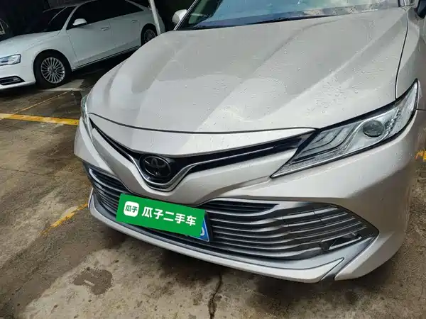 Toyota Camry 2019