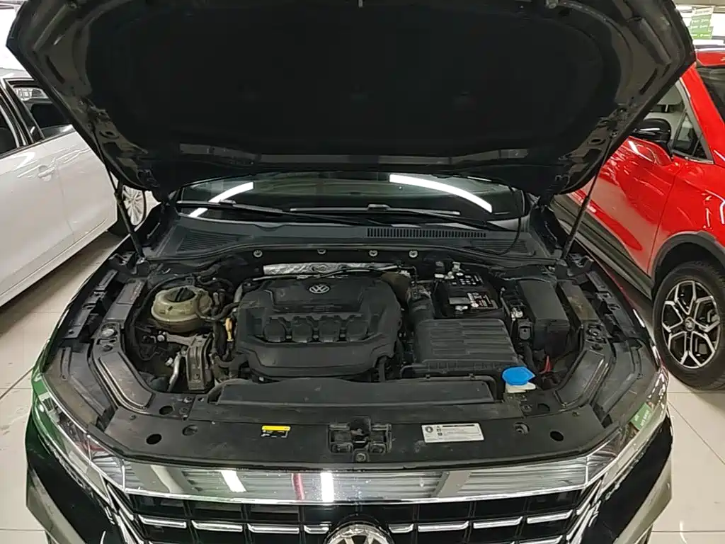 Volkswagen Passat 2019 — фото 11