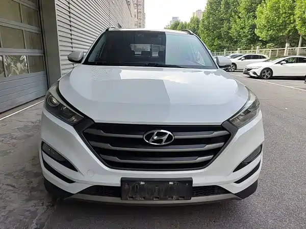 Hyundai Tucson 2015