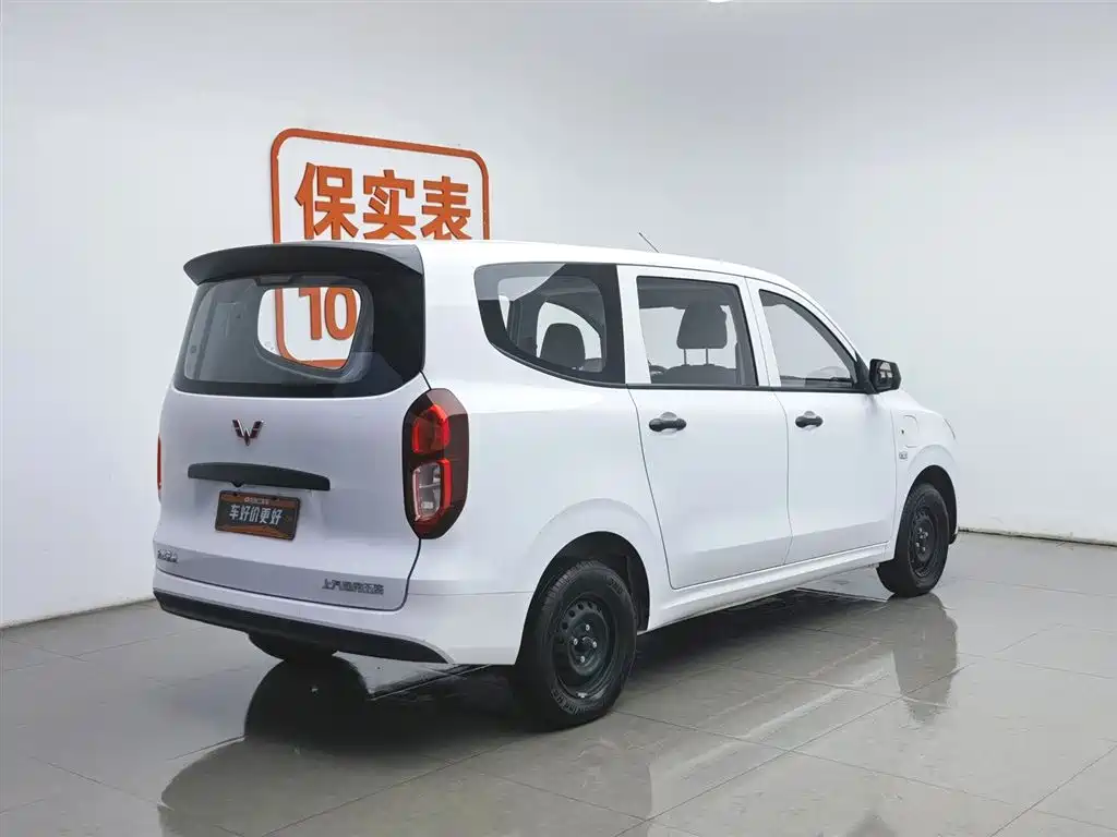Wuling Hongguang EV 2024 — фото 2