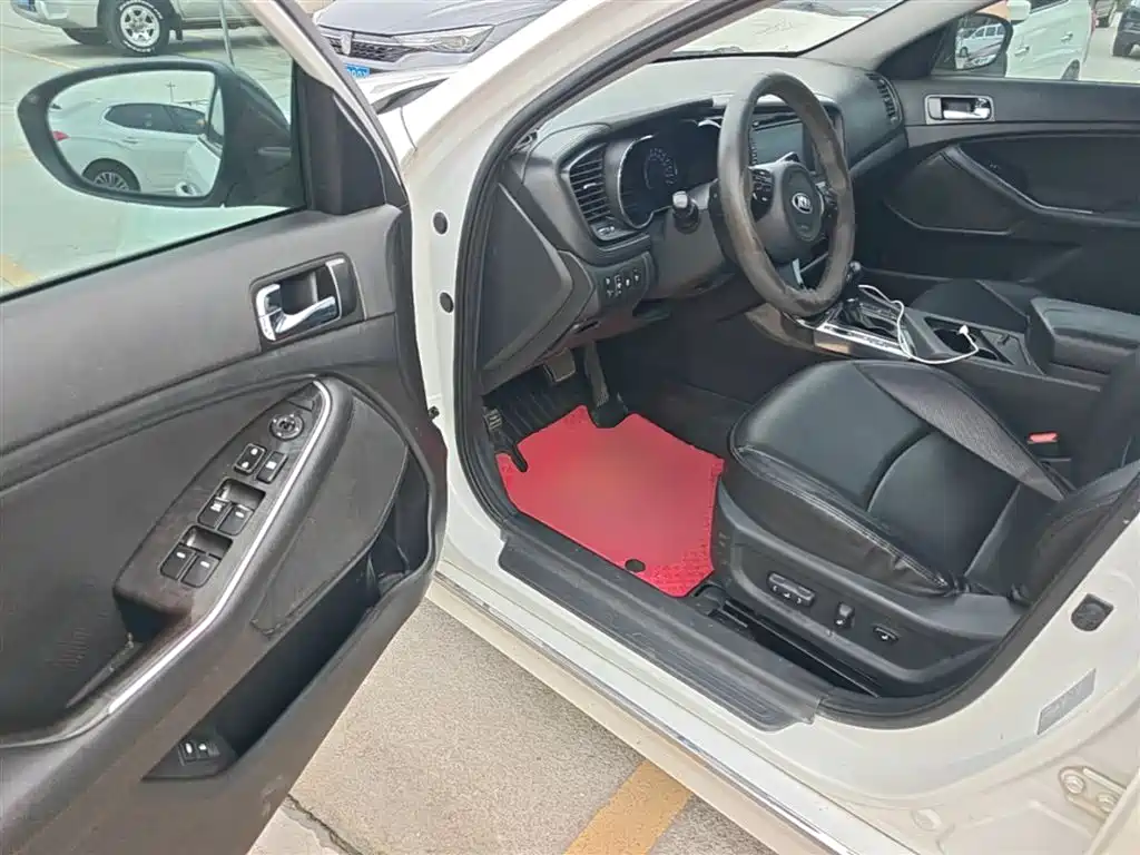Kia K5 2014 — фото 16