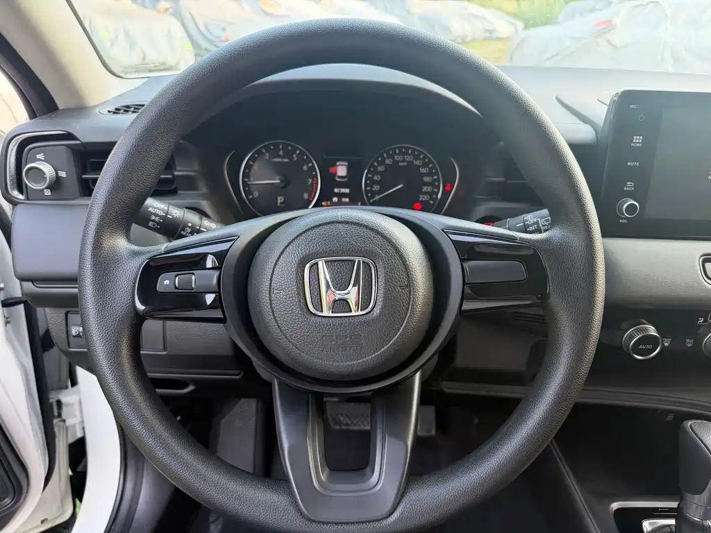 Honda Vezel 2023 — фото 13