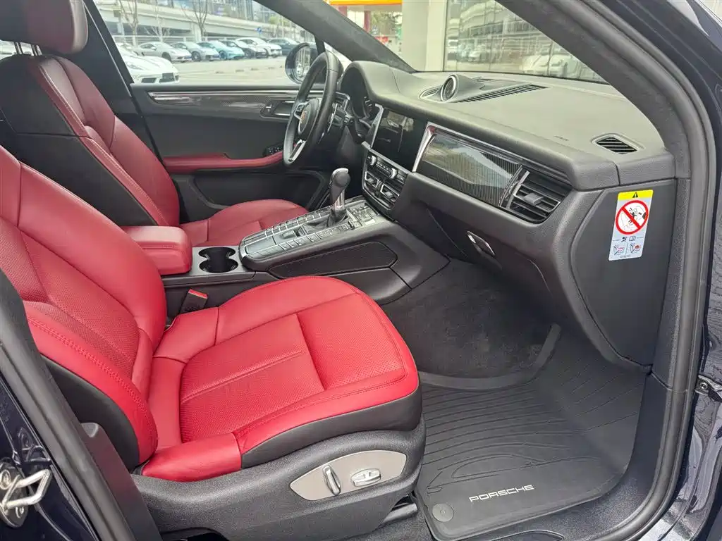 Porsche Macan 2021 — фото 10