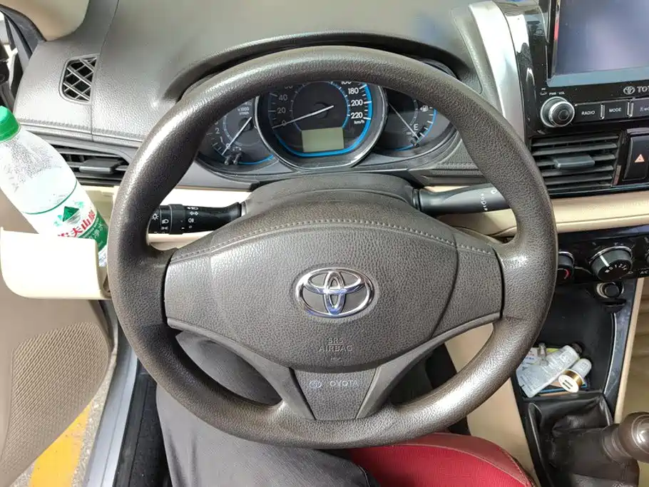 Toyota Vios 2014 — фото 15