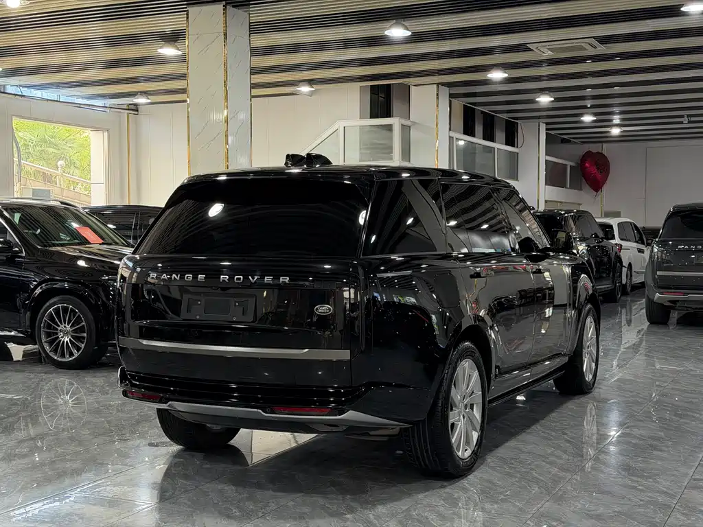 Land Rover Range Rover 2025 — фото 15