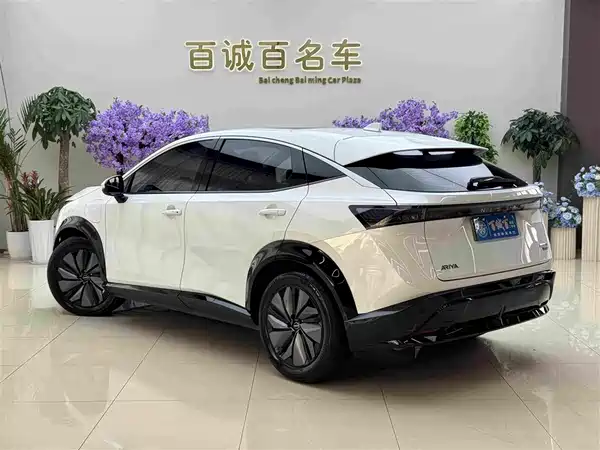 Nissan ARIYA 2023