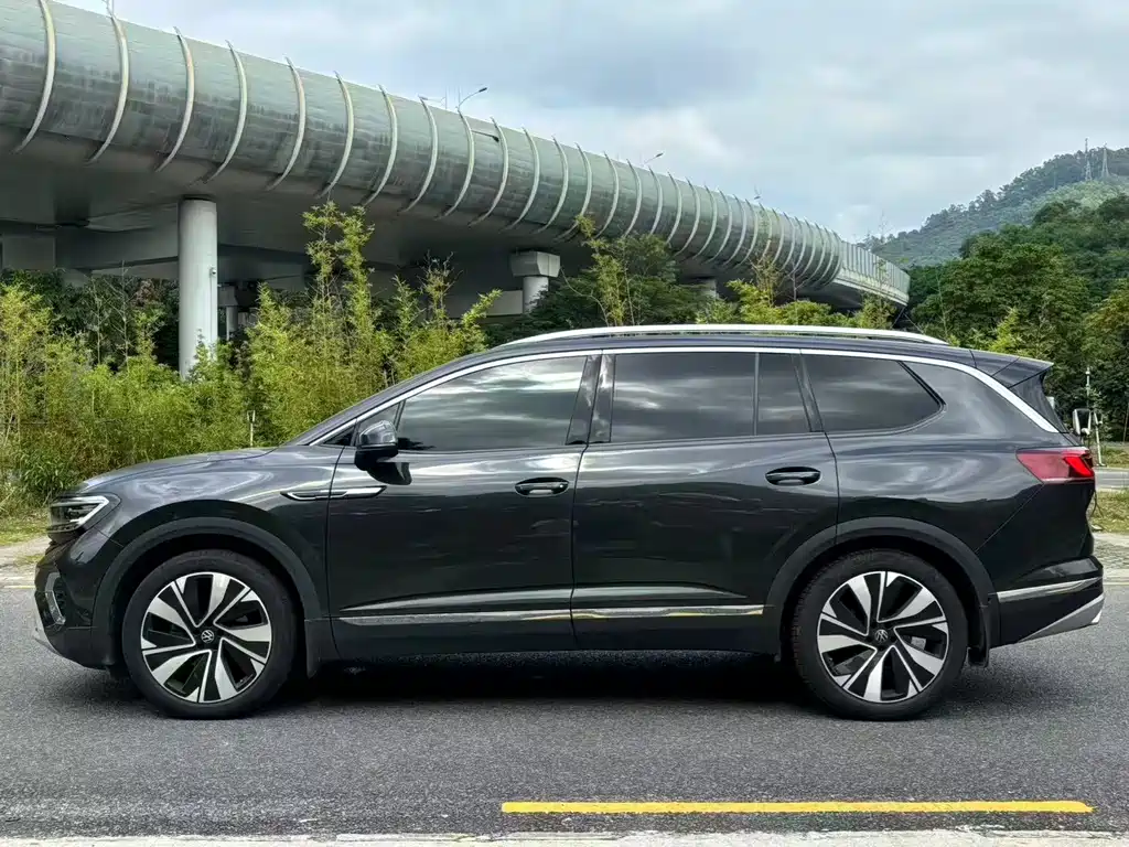 Volkswagen Talagon 2023 — фото 4