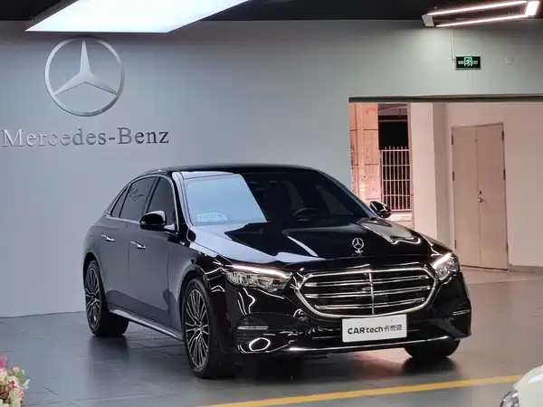 Mercedes-Benz E-Class 2024