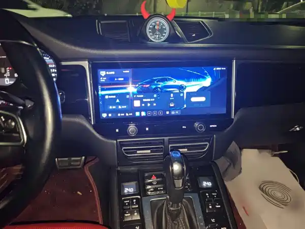Porsche Macan 2014