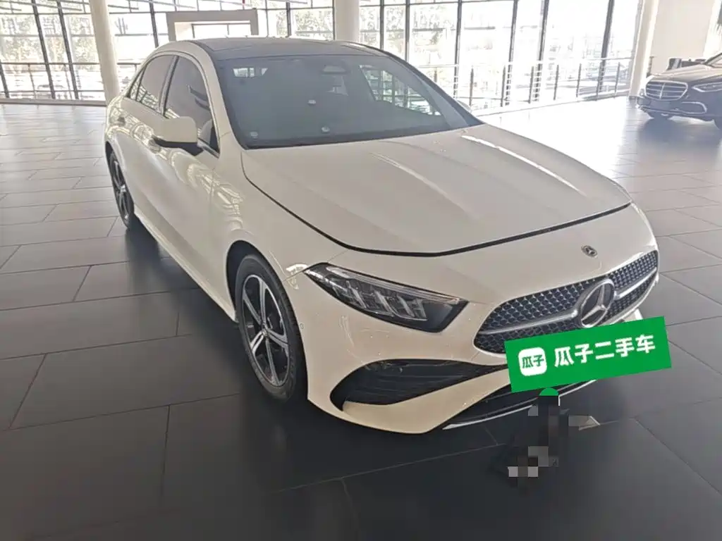Mercedes-Benz A-Class 2025 — фото 4