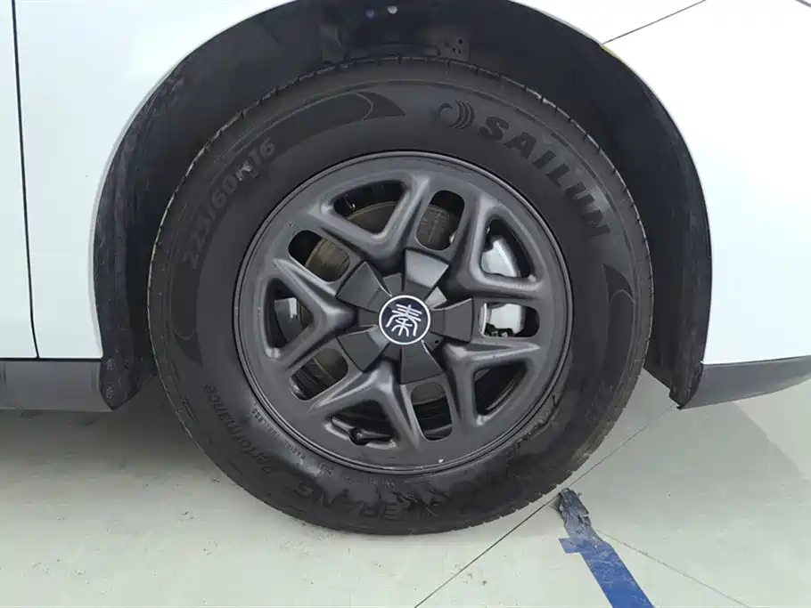 BYD Qin PLUS 2025