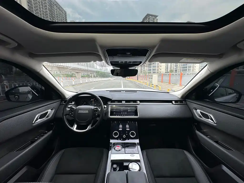 Land Rover Velar 2020 — фото 8