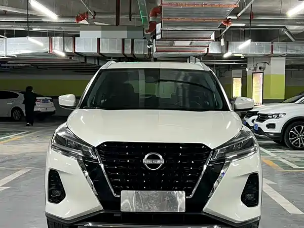 Nissan Kicks 2025