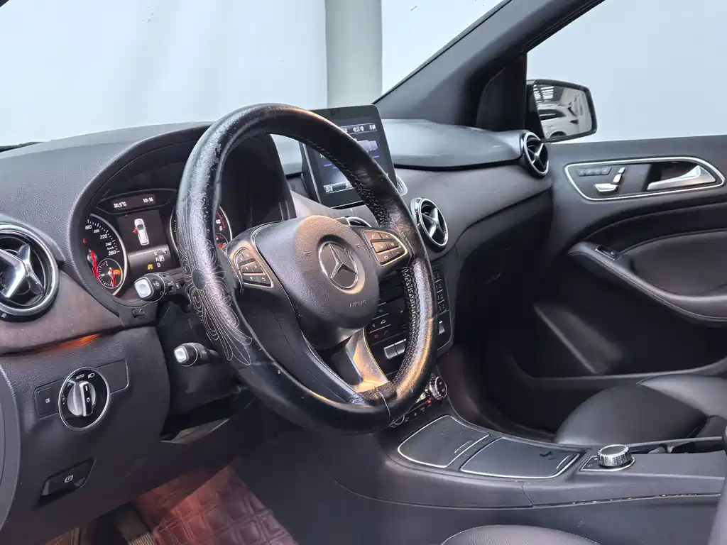 Mercedes-Benz B-Class 2018