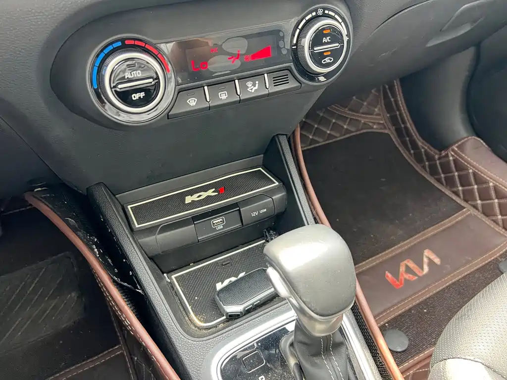 Kia KX1 2022 — фото 13
