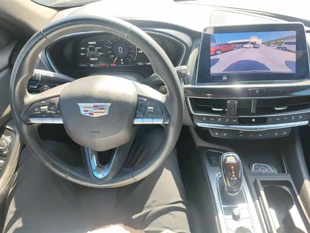 Cadillac CT5 2023 — фото 10