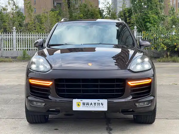 Porsche Cayenne 2015